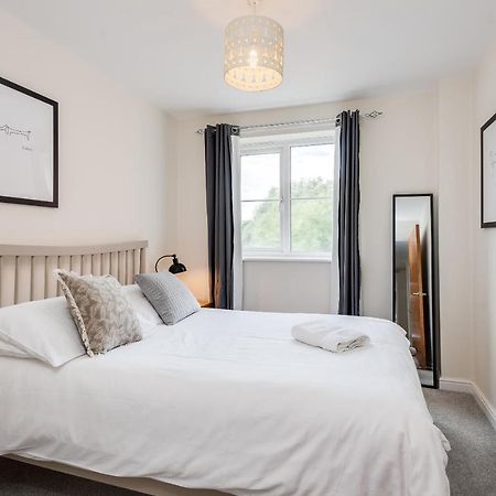 Modern 2 Bedroom Apartment In Popular Jericho !!! Oxford Esterno foto
