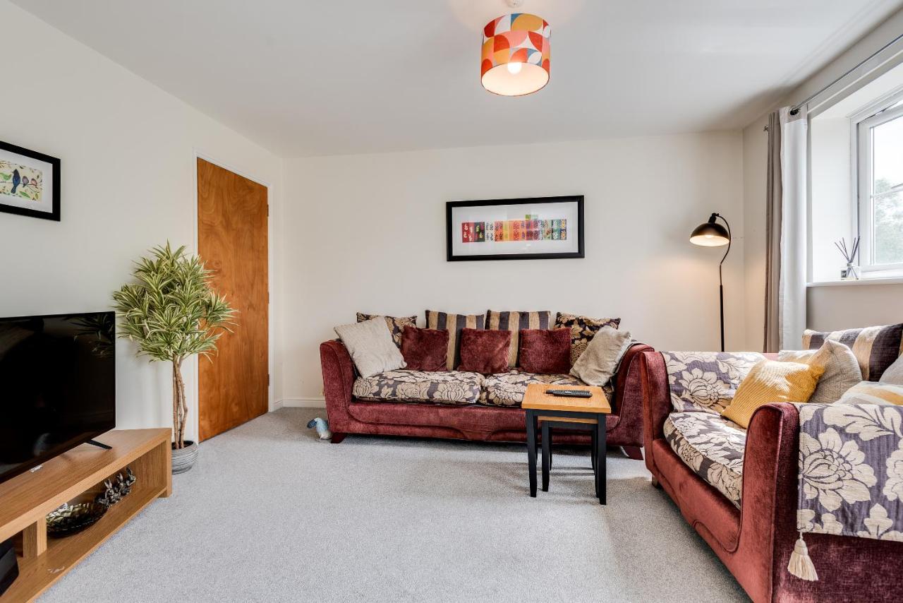 Modern 2 Bedroom Apartment In Popular Jericho !!! Oxford Esterno foto