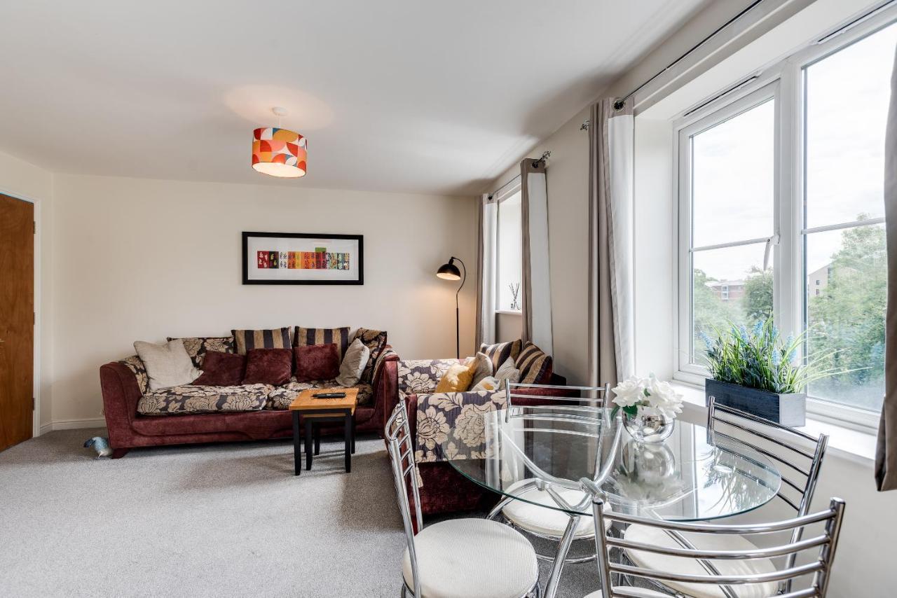 Modern 2 Bedroom Apartment In Popular Jericho !!! Oxford Esterno foto
