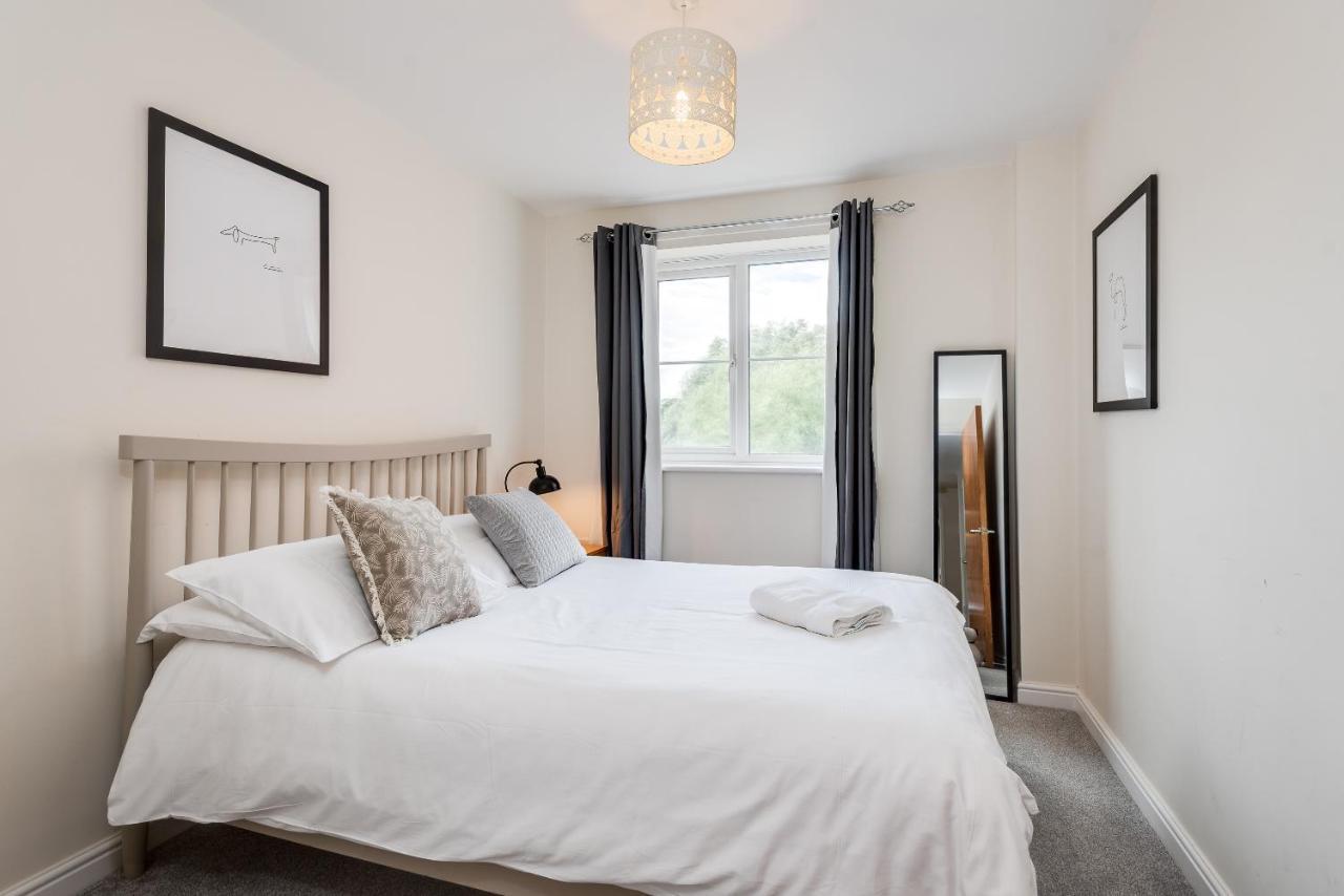 Modern 2 Bedroom Apartment In Popular Jericho !!! Oxford Esterno foto