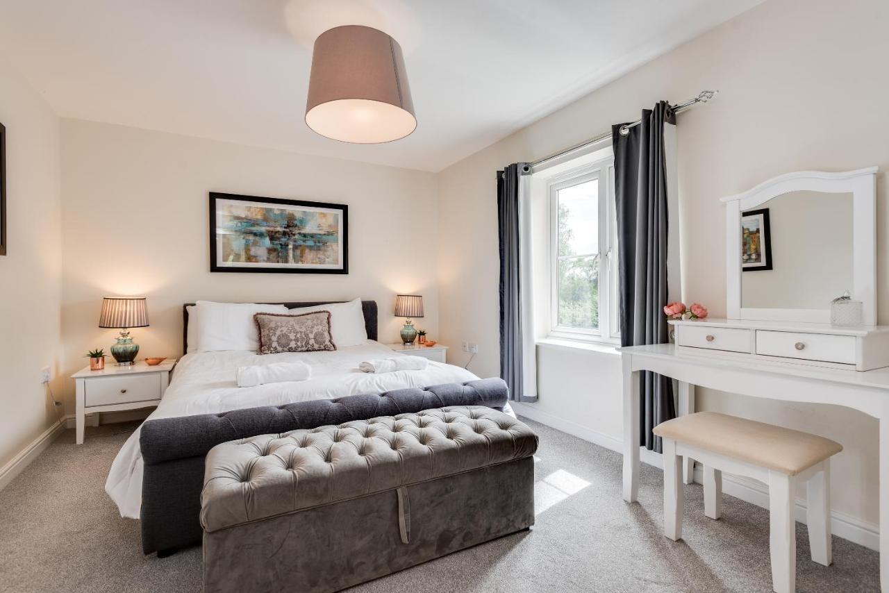 Modern 2 Bedroom Apartment In Popular Jericho !!! Oxford Esterno foto