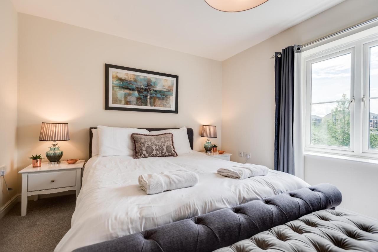 Modern 2 Bedroom Apartment In Popular Jericho !!! Oxford Esterno foto